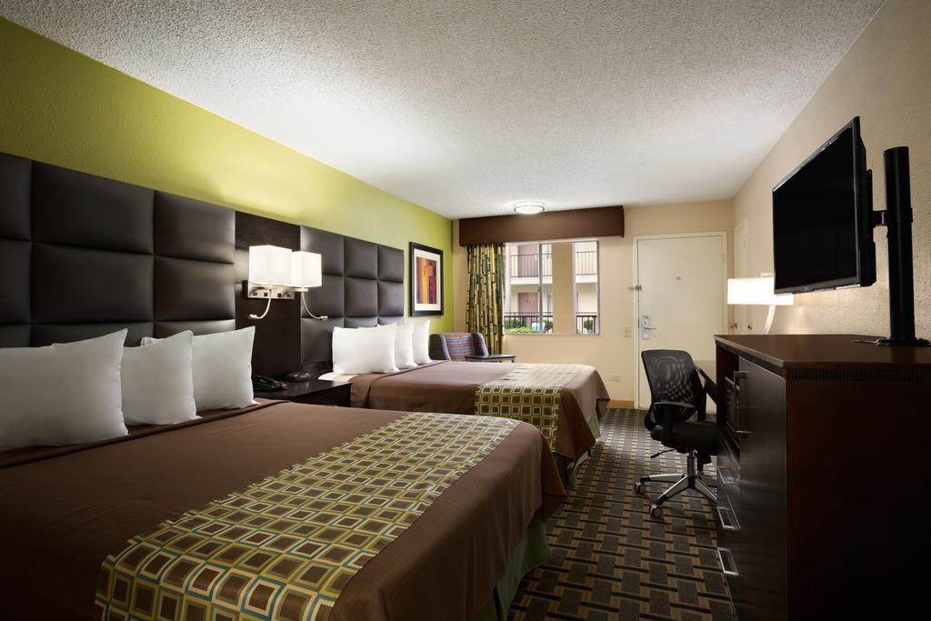 Days Inn By Wyndham Dallas Irving Δωμάτιο φωτογραφία